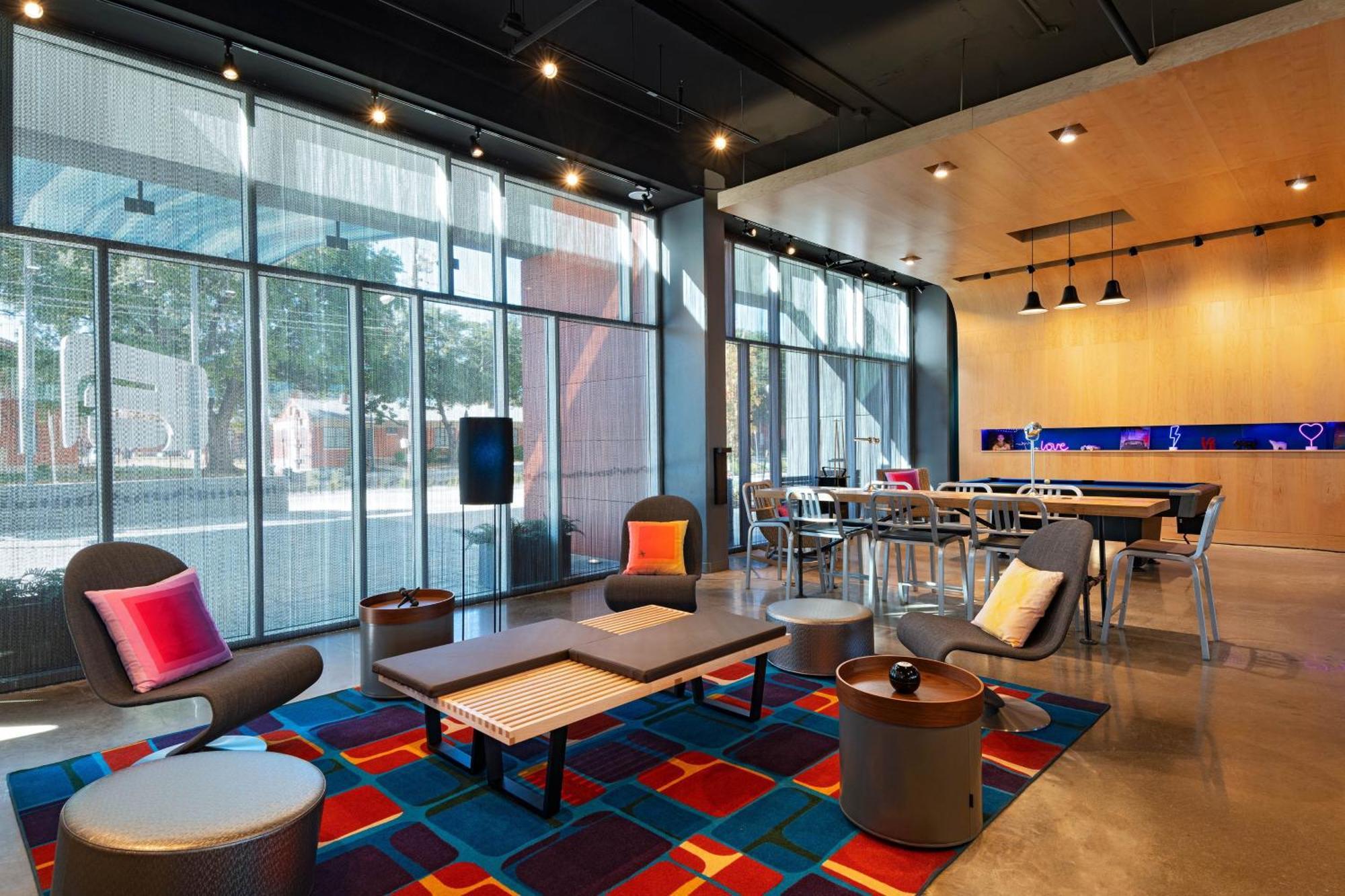 Aloft Waco Downtown Hotel Buitenkant foto